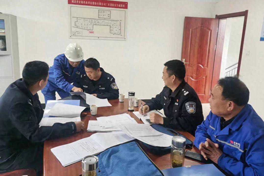 【优化营商环境】筑牢易制毒企业安全生产防线