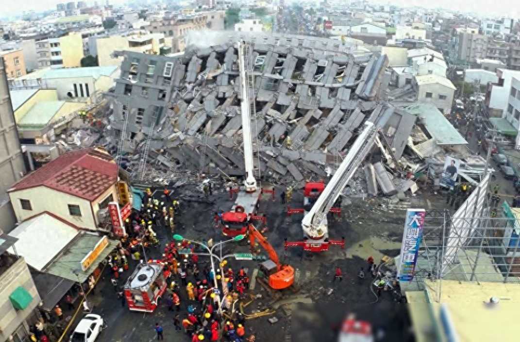 台湾地震捐款名单曝光引热议！五月天捐112万，内娱罕见一致沉