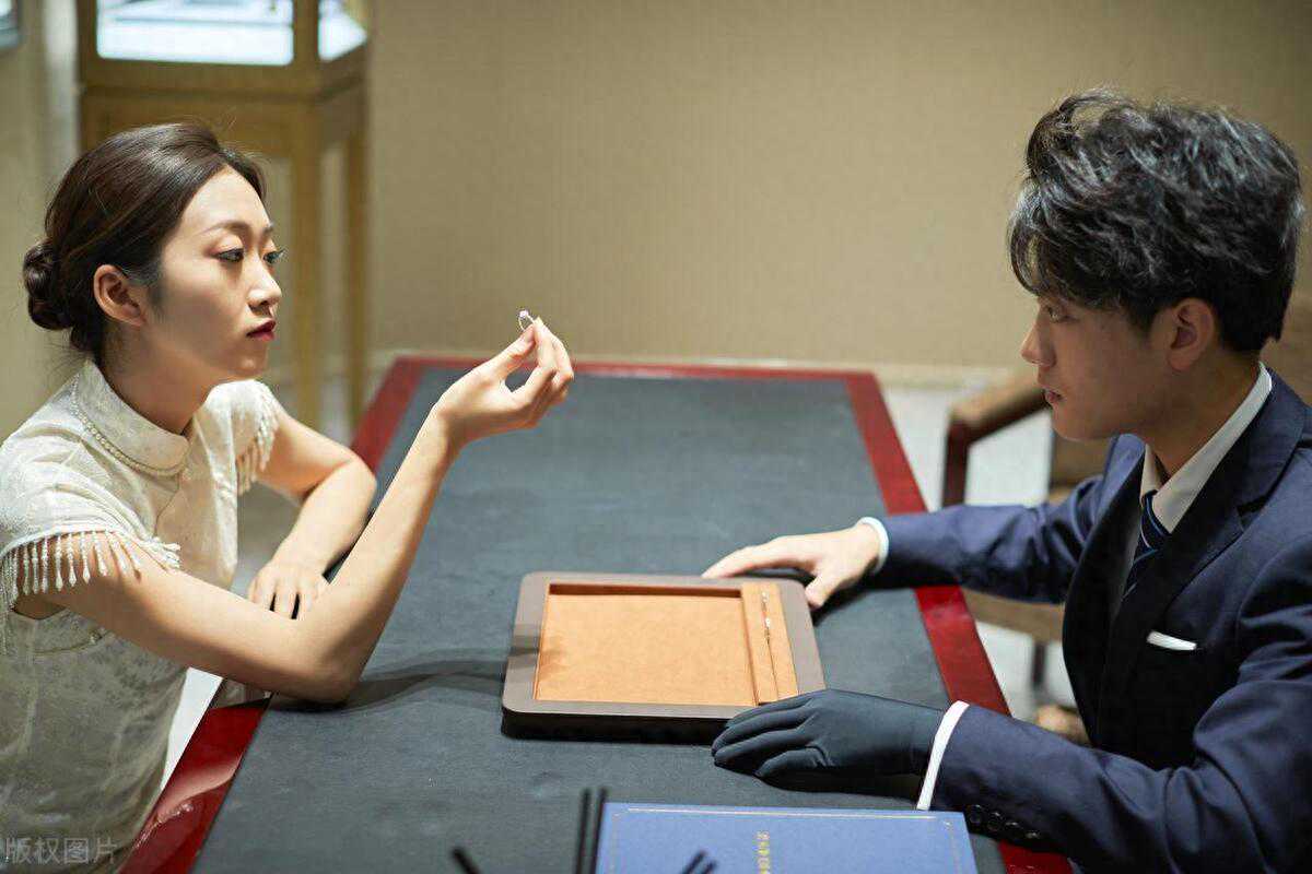 拍卖师证书如何报考？拍卖师证书能带来哪些好处?考试难度？