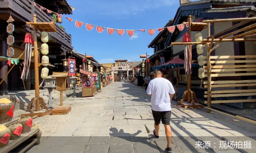 “直击横店开工”——横店协拍的24小时：带了6个徒弟 依旧一天跑出2万步