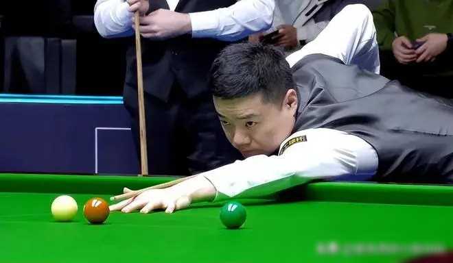 各走各的，螺纹钢，焦炭，沪镍，纯碱，豆油，苹果行情周评