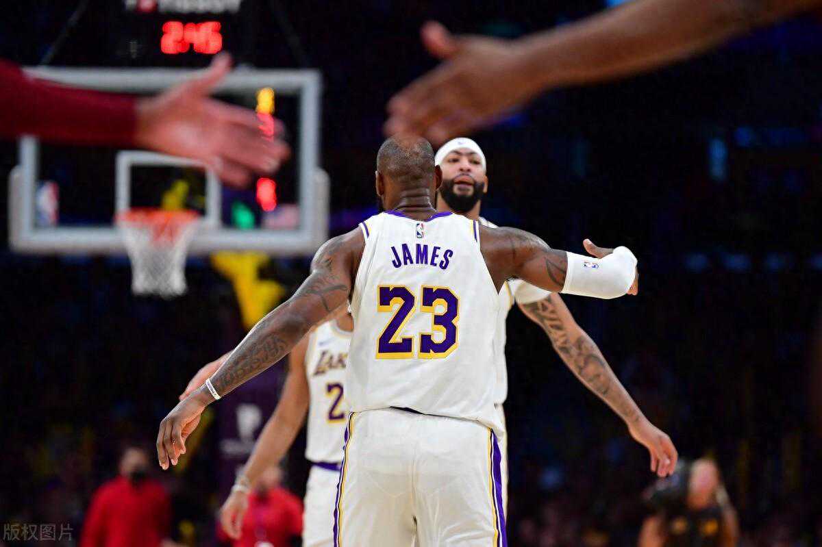 NBA球星真实命中率！库里61.4 杜兰特63.1% 威少仅51.6% 詹姆斯呢