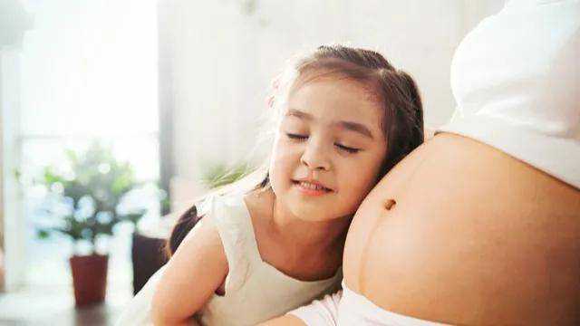 北向资金再度净买入A股，增持银行、能源金属等板块（附个股）