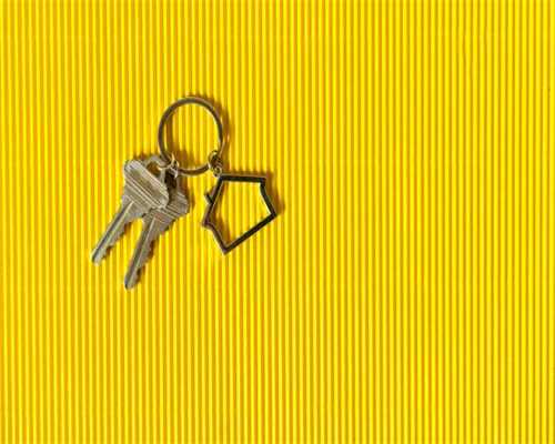 女局长落马！四川凉山州金融工作局局长贺雪梅被查，曾任西昌市委副书记