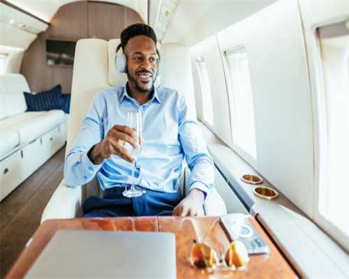 云锋金融（00376.HK）11月4日收盘下跌4.46%，成交3.25万港元