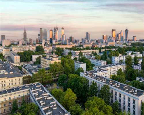 张柏芝“艳照门”事件揭秘：为爱迷失，终得自我救赎之路